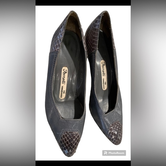 Lavorazione Artigiana, size 6 1/2, 2 1/2 heel - Picture 1 of 9